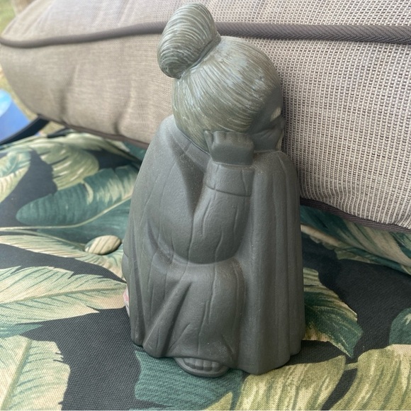 Lladro #2057 "Short Chinese FIGURINE - Picture 7 of 8